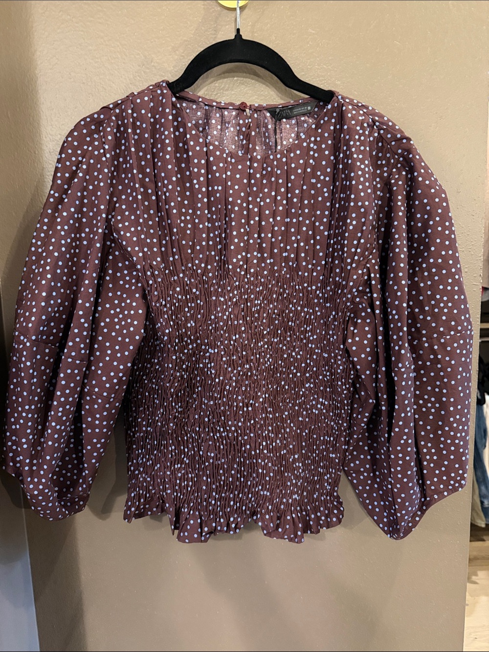 Zara POLKA DOT BALLOON SLEEVE
BLOUSE